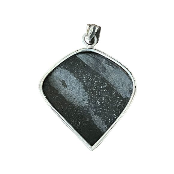 Sterling Silver Marked 925 Peacock Rainbow Colors Aura Druzy Quartz Pendant - Picture 5 of 7